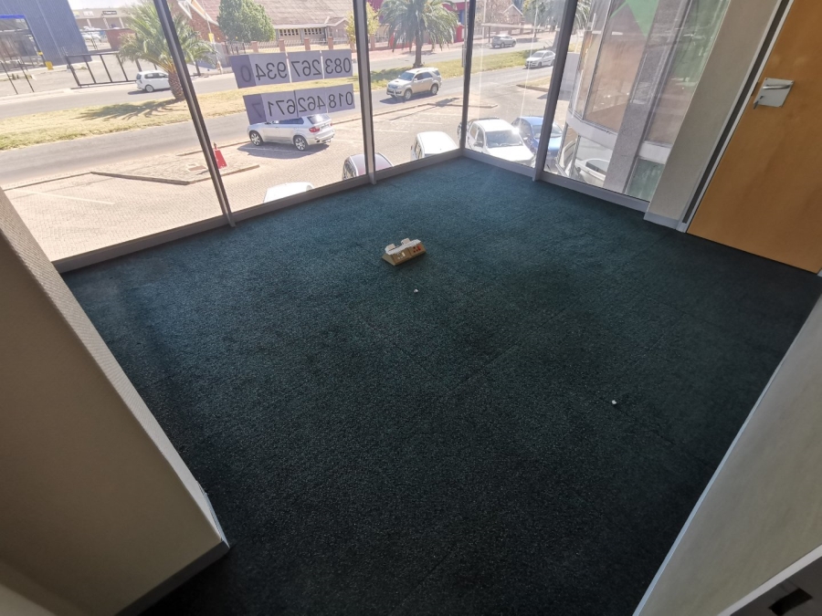 Commercial Property for Sale in Flamwood North West
